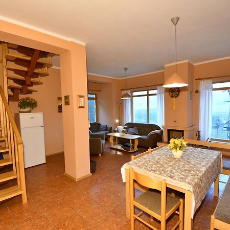 Apartman U Sarky Valaska Bagian luar foto