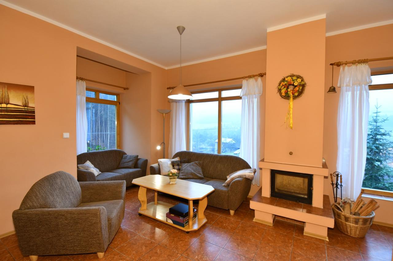 Apartman U Sarky Valaska Bagian luar foto